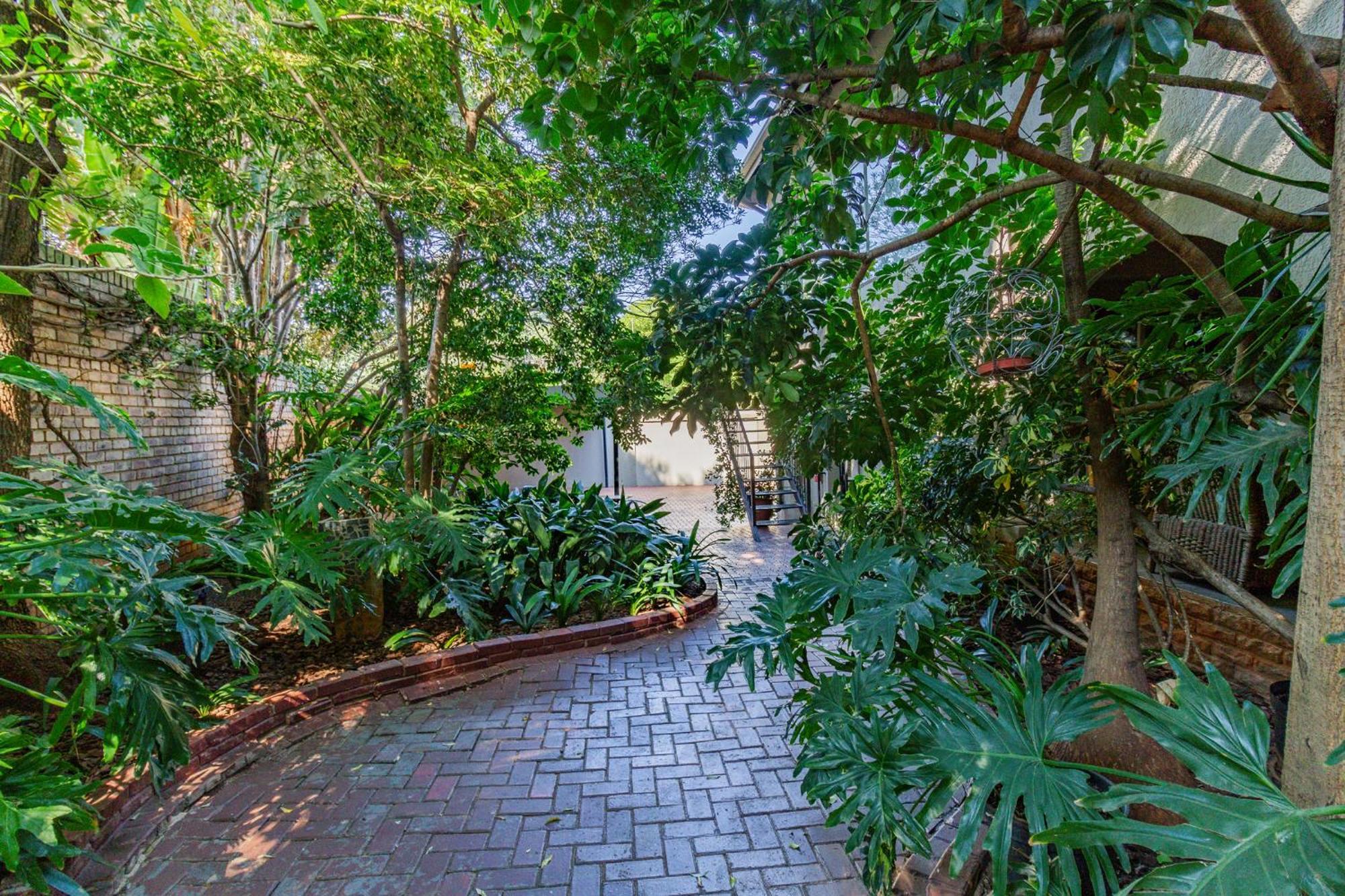 Pumleni Guesthouse ฮาร์ทบีสบูร์ท ภายนอก รูปภาพ