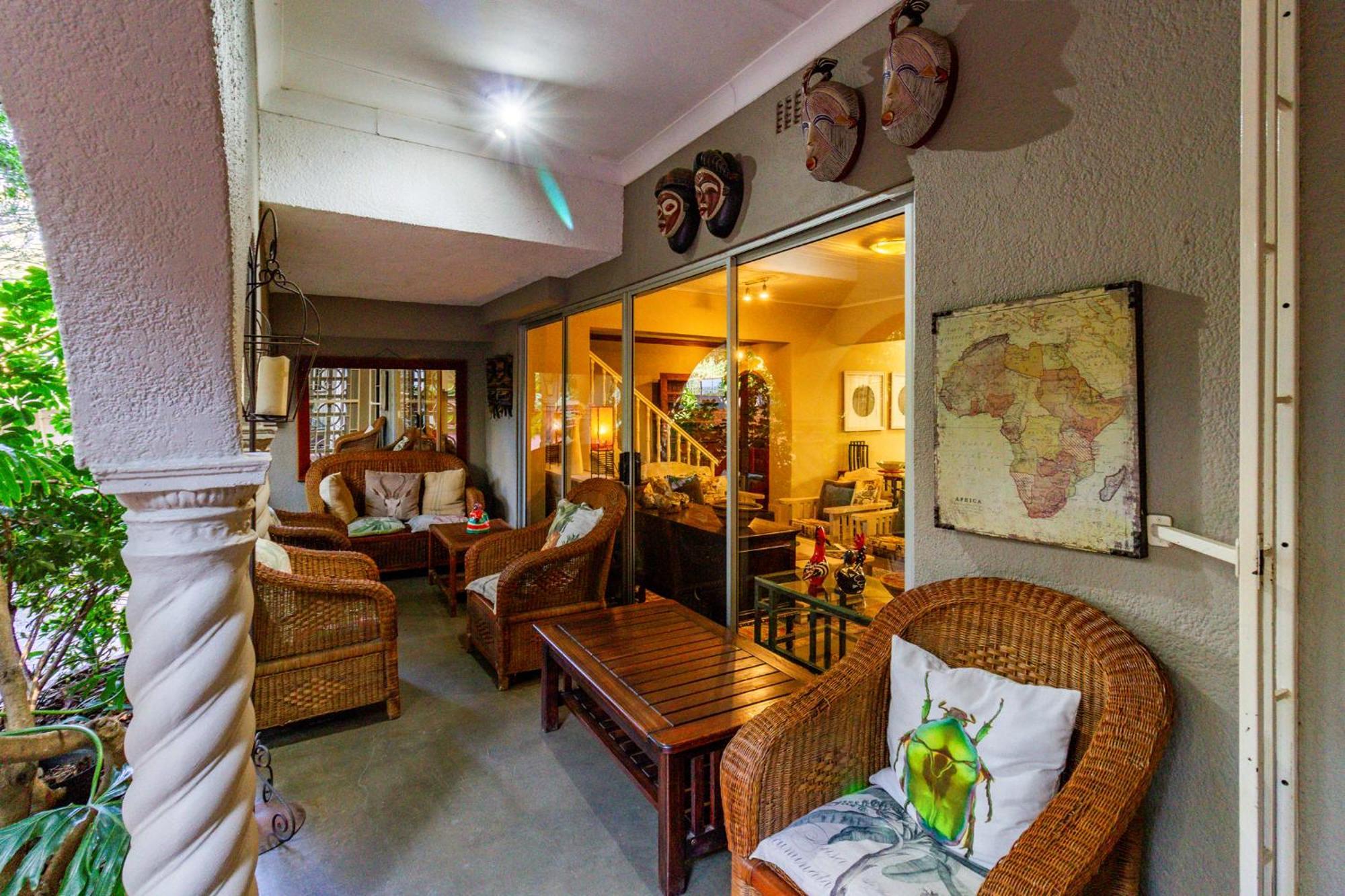 Pumleni Guesthouse ฮาร์ทบีสบูร์ท ภายนอก รูปภาพ