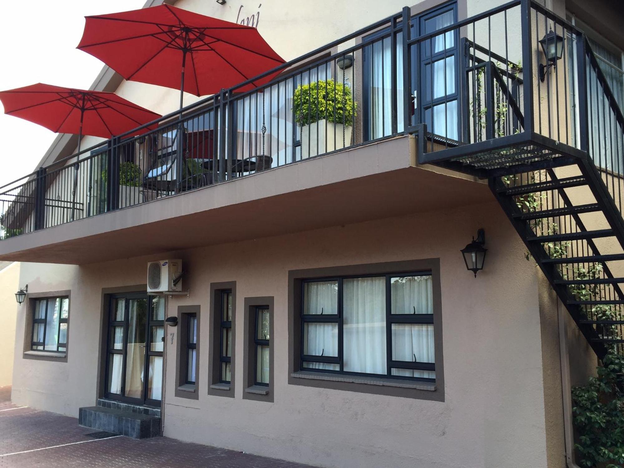 Pumleni Guesthouse ฮาร์ทบีสบูร์ท ภายนอก รูปภาพ