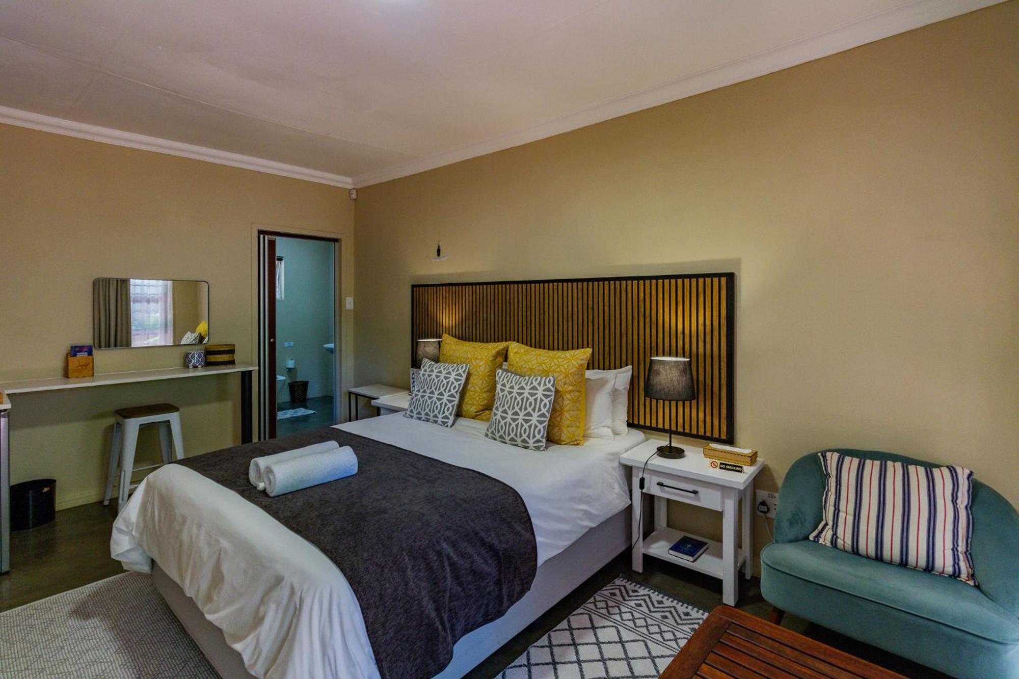 Pumleni Guesthouse ฮาร์ทบีสบูร์ท ภายนอก รูปภาพ